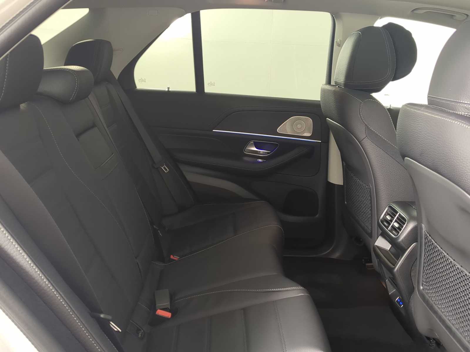 Thumbnail: 2026 Mercedes-Benz GLE - 21