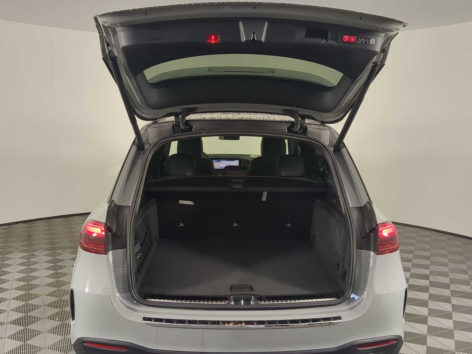 Thumbnail: 2026 Mercedes-Benz GLE - 35