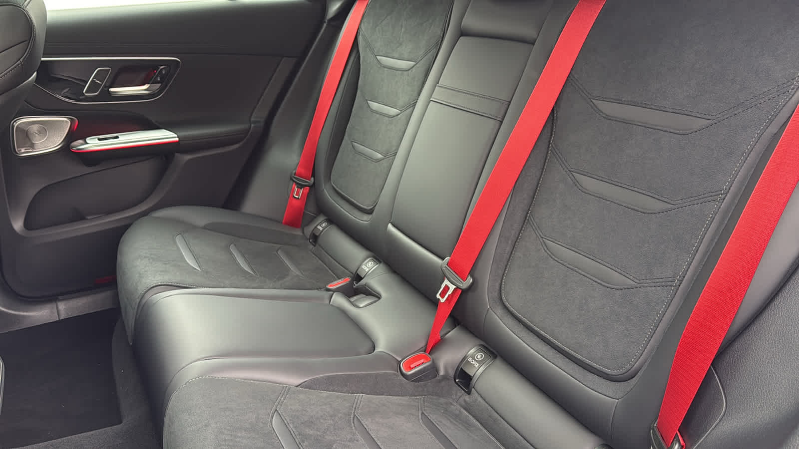 Thumbnail: 2025 Mercedes-Benz GL-Class - 31