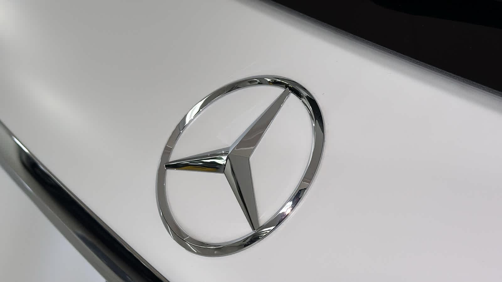Thumbnail: 2026 Mercedes-Benz GLE - 9
