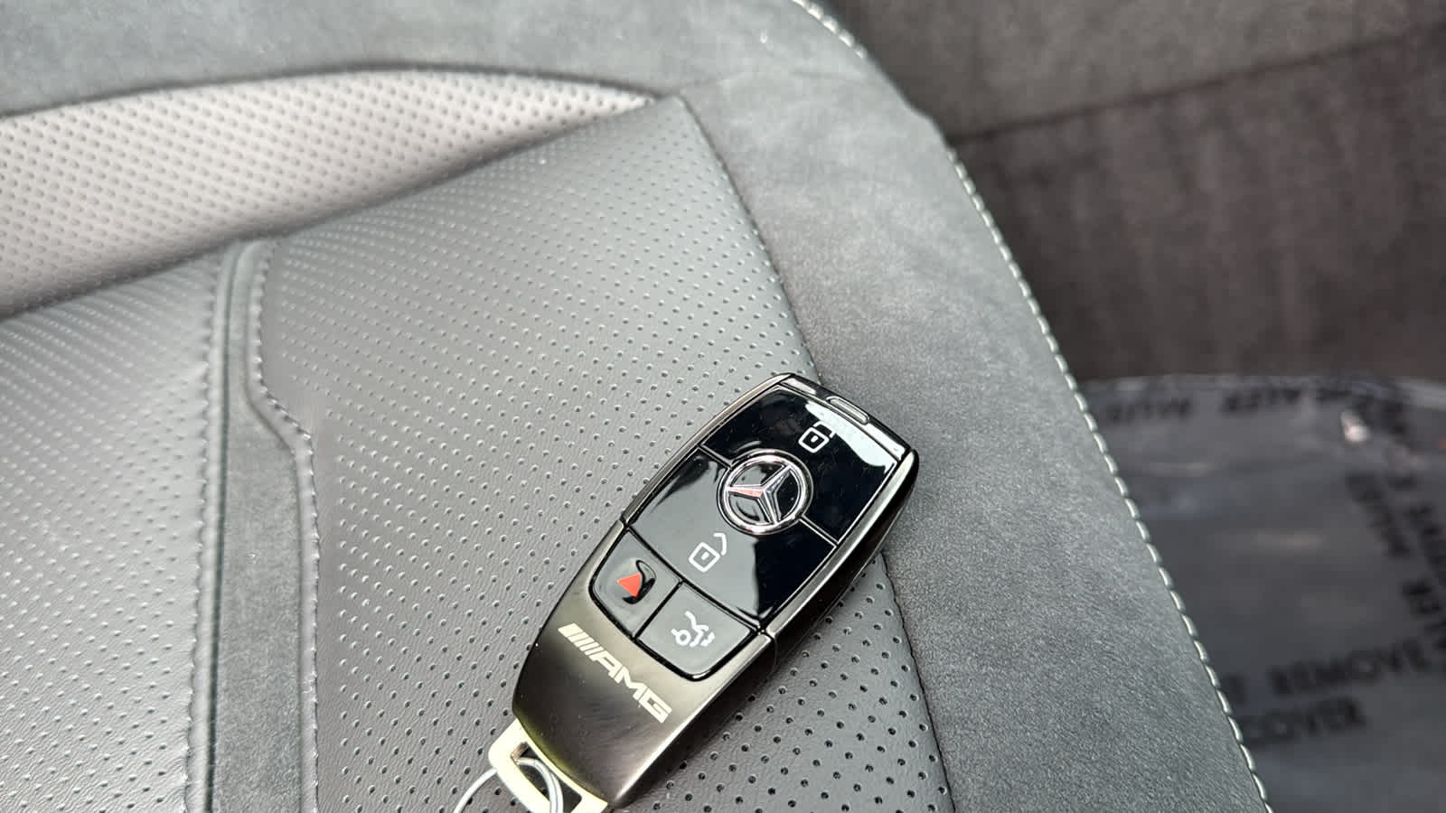 Thumbnail: 2026 Mercedes-Benz GLE - 36