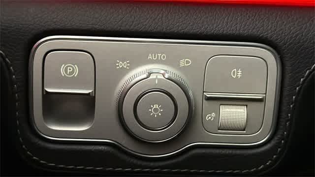 Thumbnail: 2024 Mercedes-Benz GLE - 16