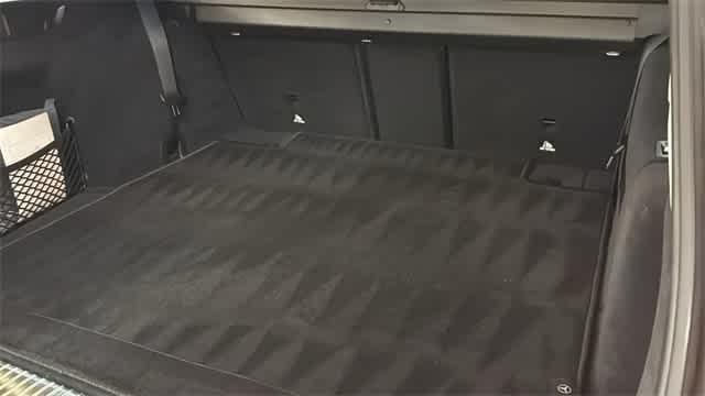 Thumbnail: 2023 Mercedes-Benz E-Class - 35