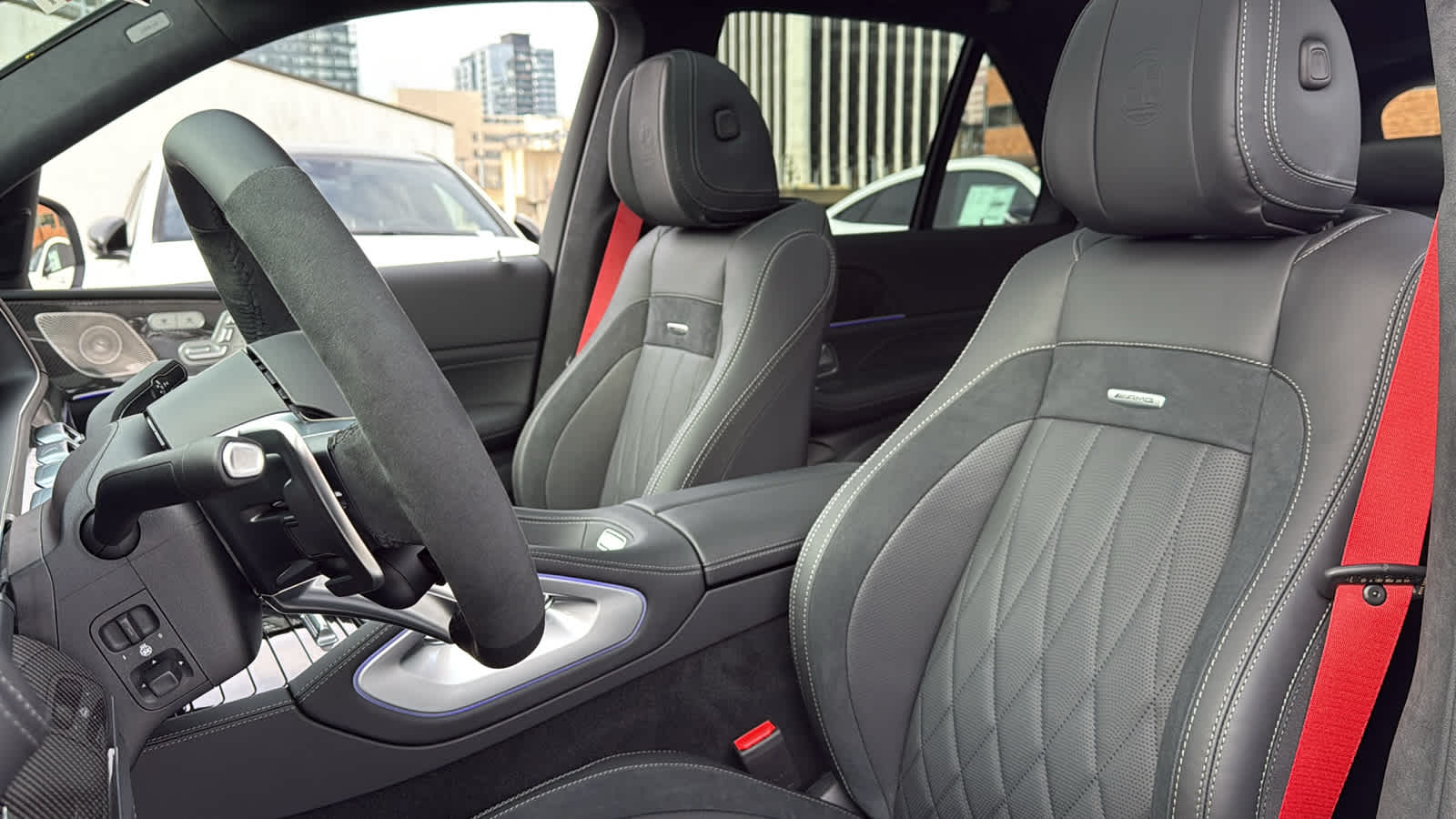 Thumbnail: 2026 Mercedes-Benz GL-Class - 27