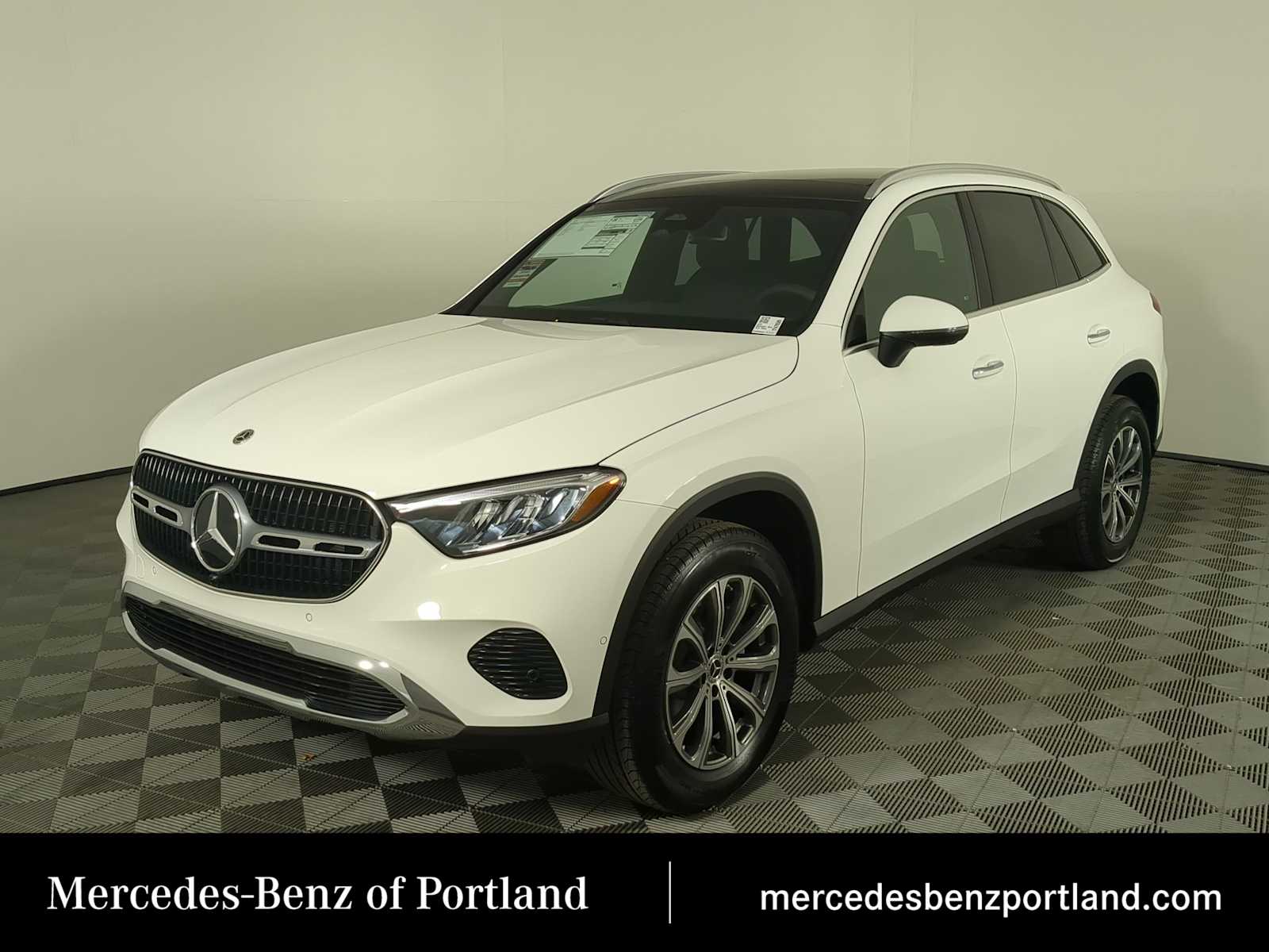 Thumbnail: 2026 Mercedes-Benz GLC - 1