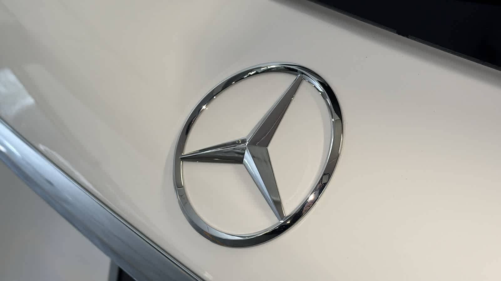 Thumbnail: 2026 Mercedes-Benz GLE - 9