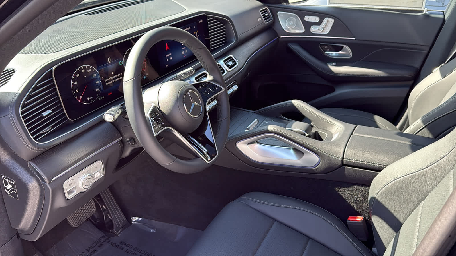 Thumbnail: 2026 Mercedes-Benz GLE - 29