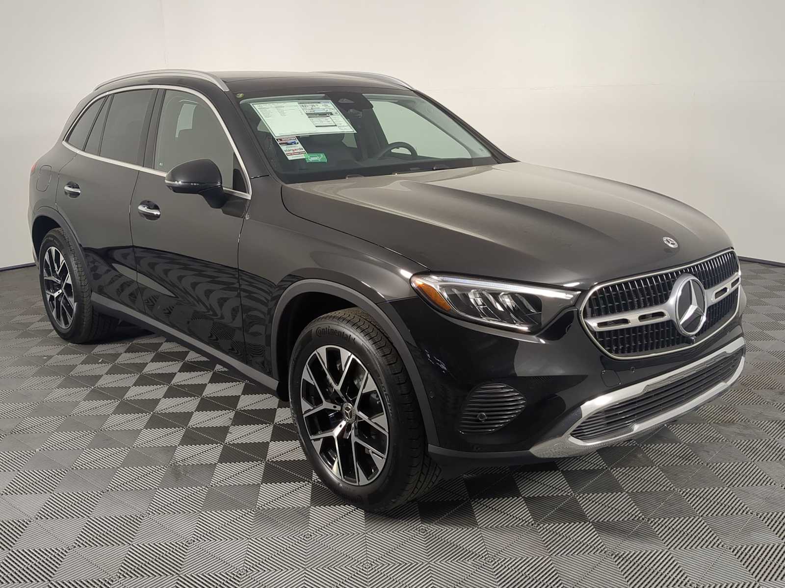 Thumbnail: 2026 Mercedes-Benz GLC - 7