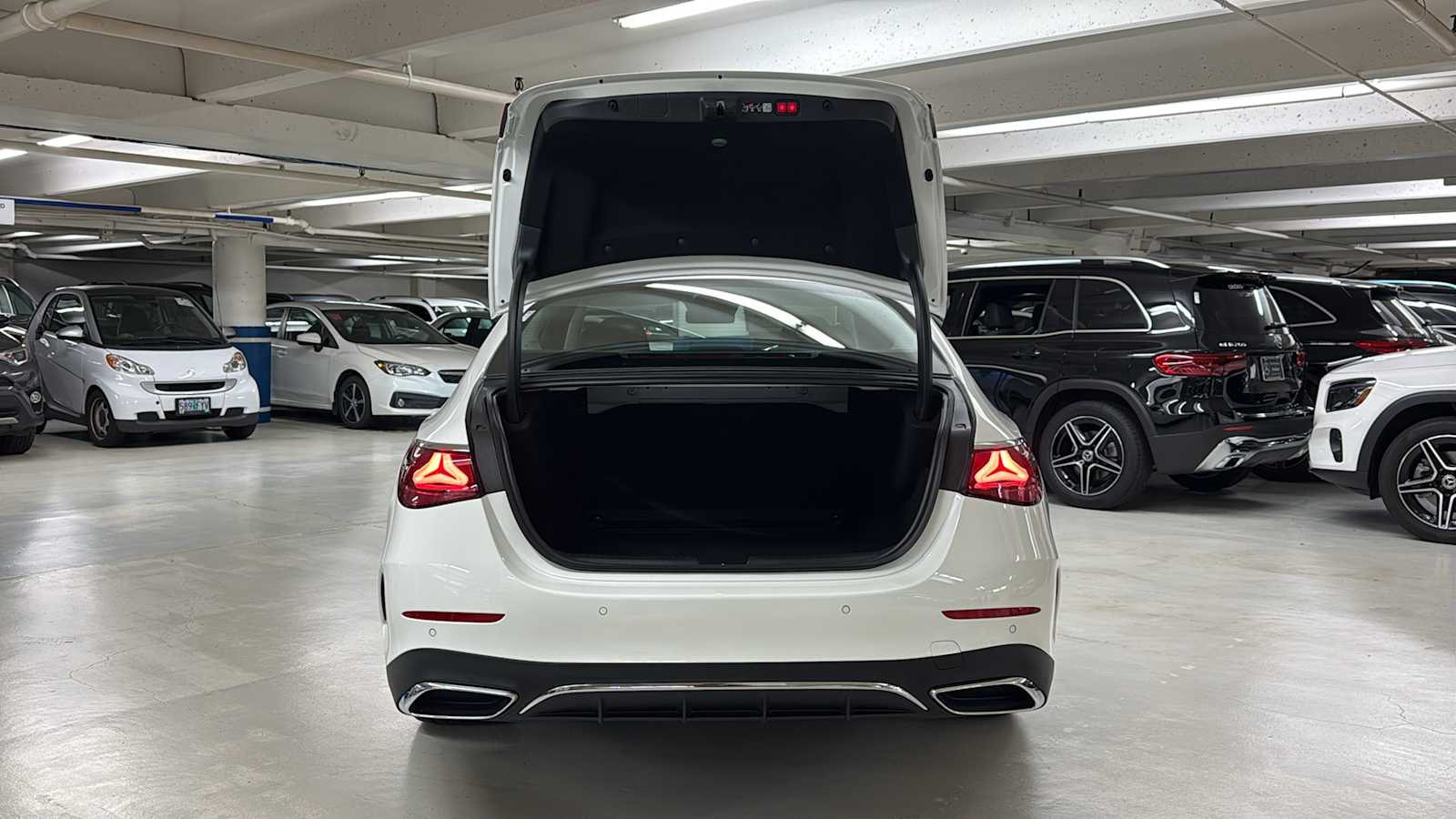 Thumbnail: 2026 Mercedes-Benz E-Class - 7