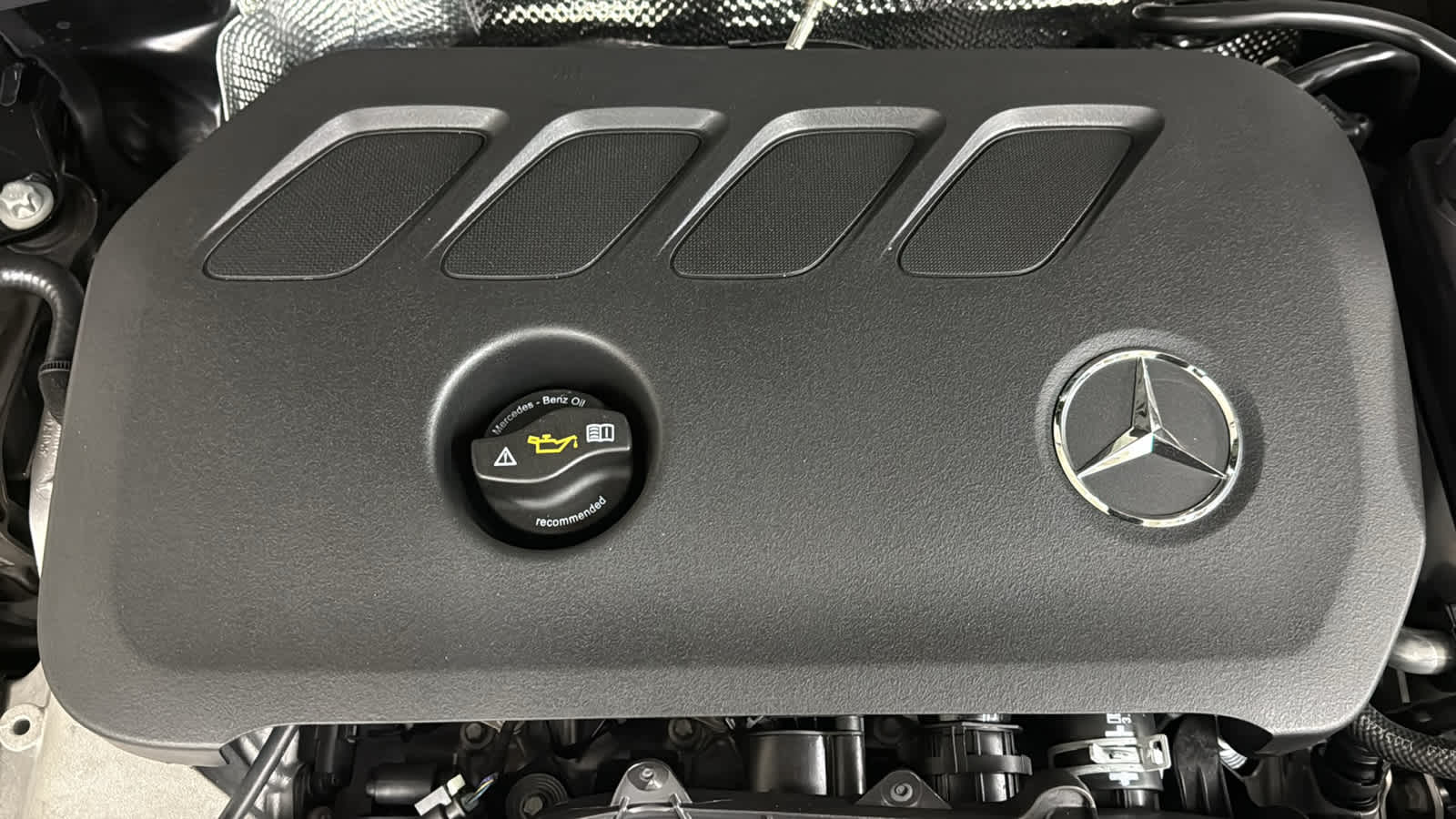 Thumbnail: 2026 Mercedes-Benz GLB - 14