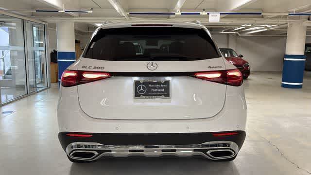 Thumbnail: 2026 Mercedes-Benz GLC - 3