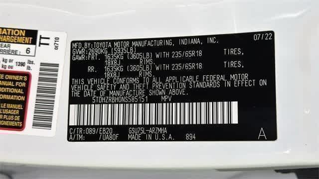 Thumbnail: 2022 Toyota Highlander - 12