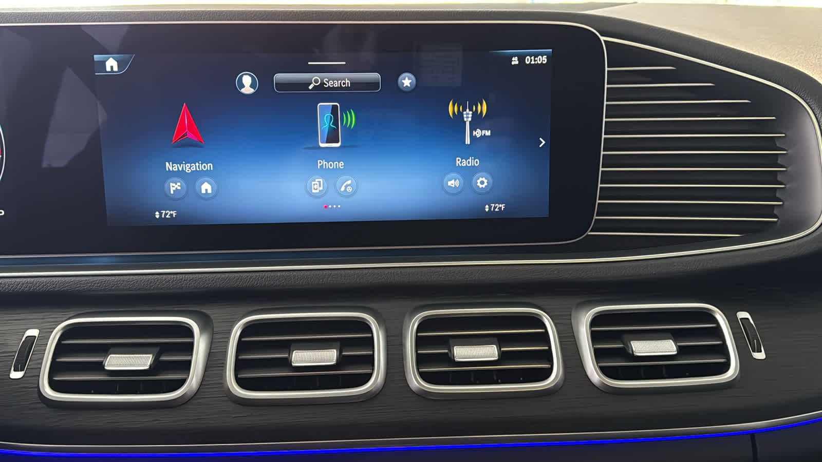 Thumbnail: 2026 Mercedes-Benz GLE - 22