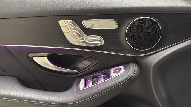 Thumbnail: 2022 Mercedes-Benz GLC - 16