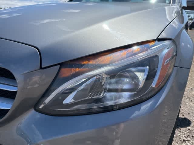 Thumbnail: 2016 Mercedes-Benz C-Class - 32