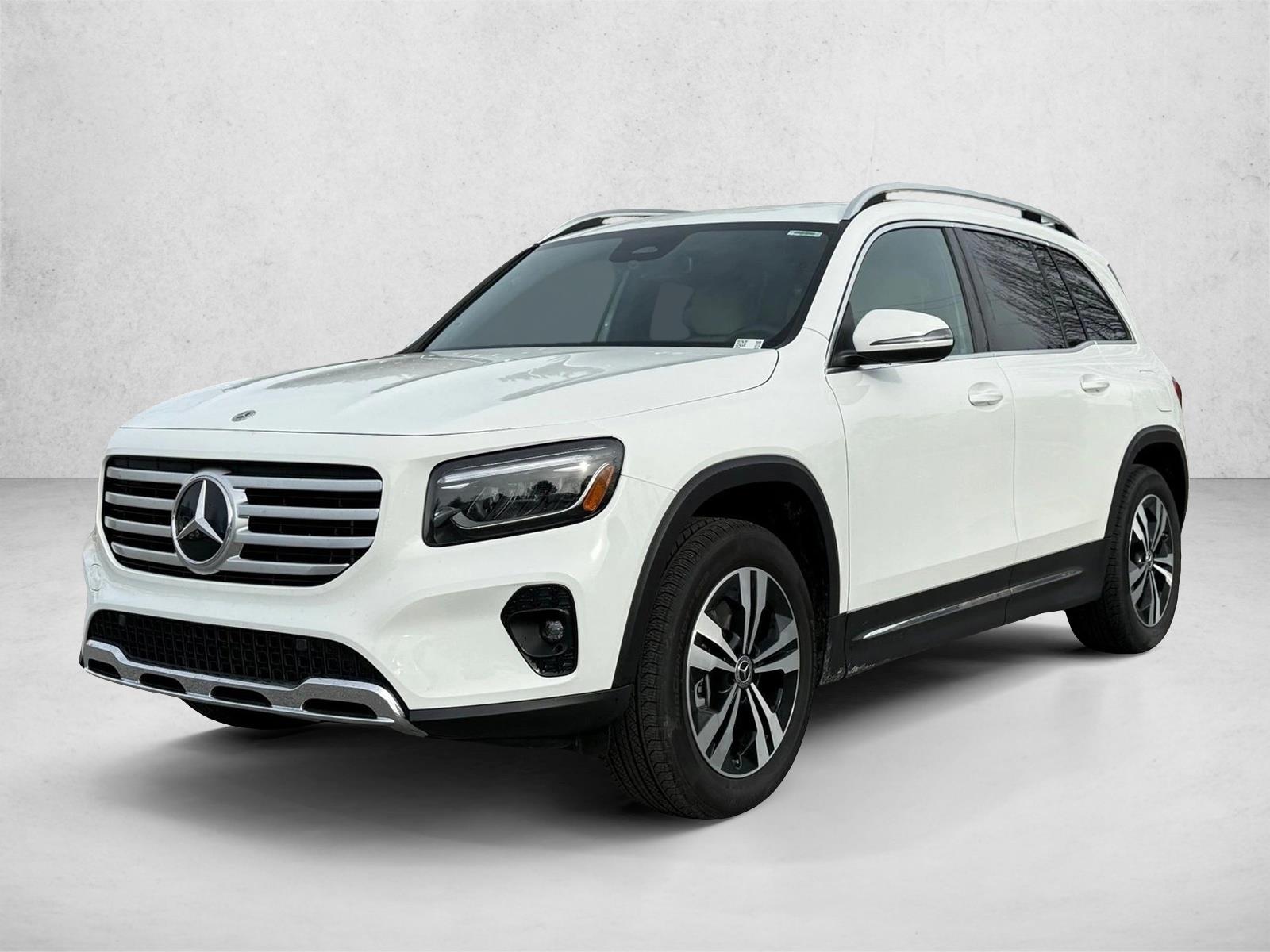 2025 Mercedes-Benz GLB GLB 250 4MATIC's photo