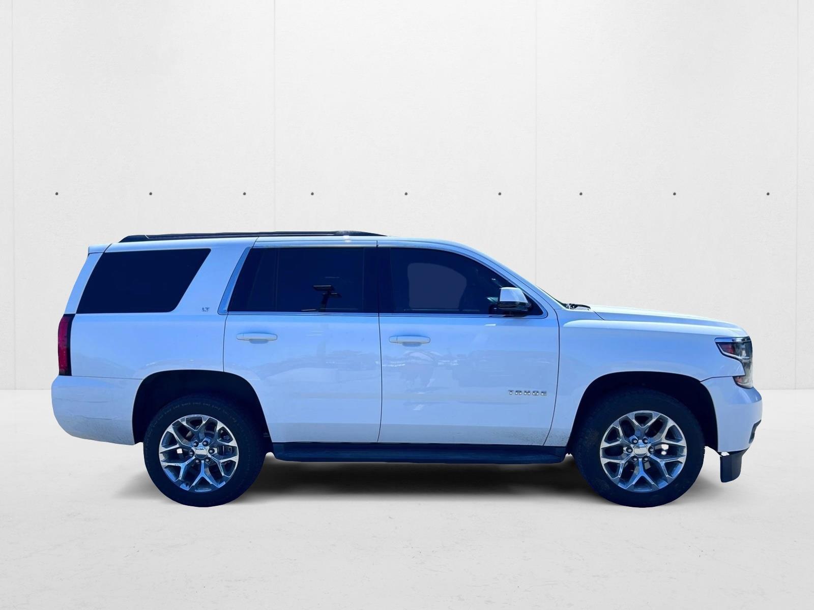 2019 Chevrolet Tahoe LT photo 4