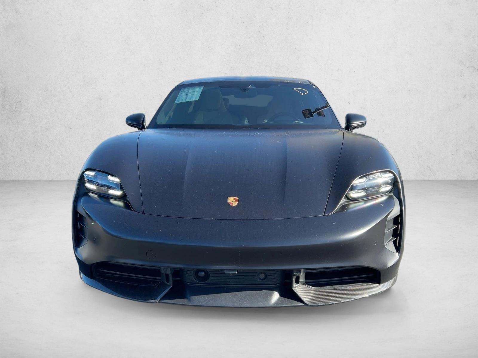 2021 Porsche Taycan Turbo S photo 2