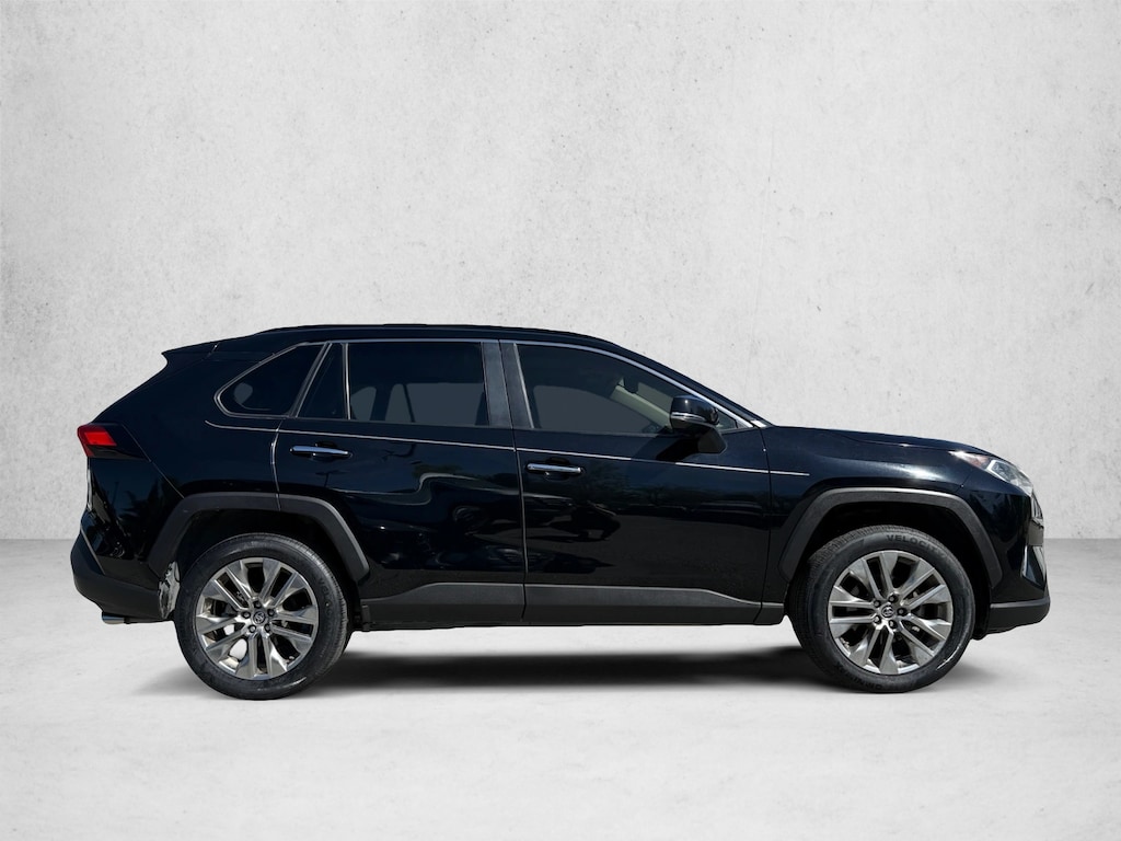 Used 2019 Toyota RAV4 Limited SUV