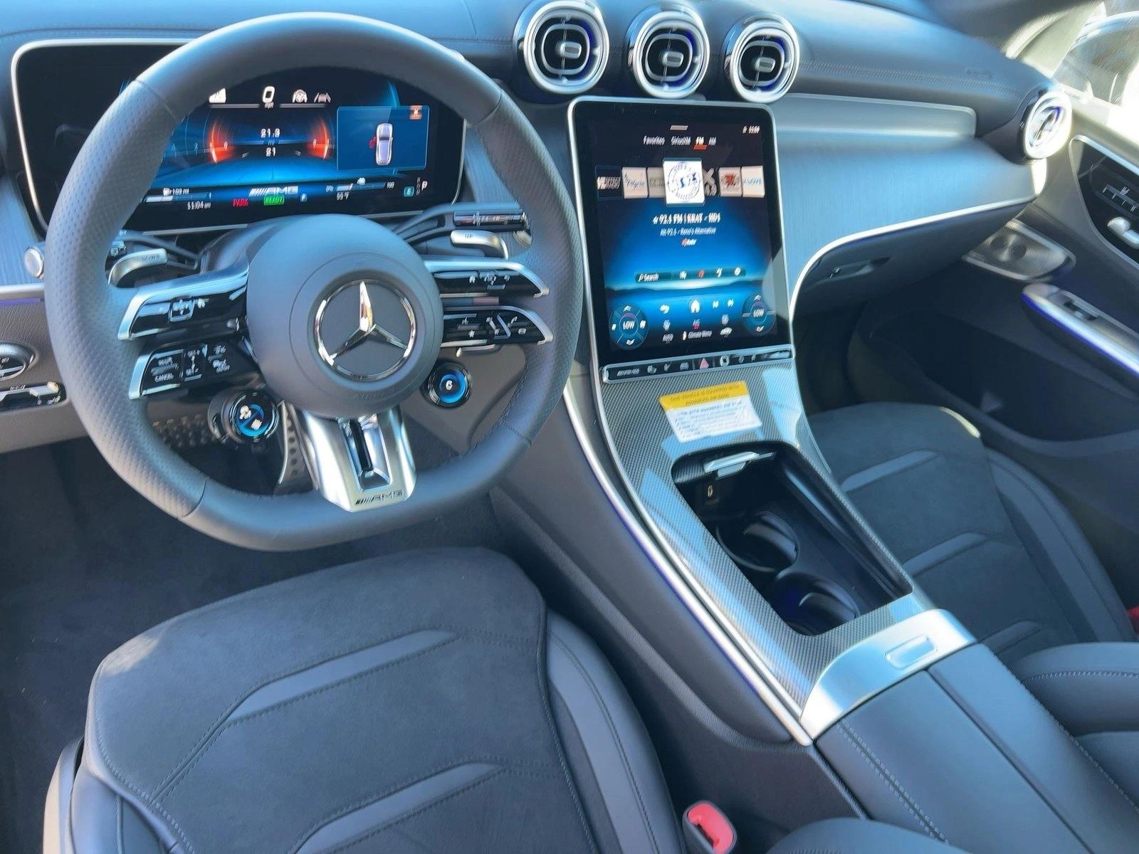 2025 Mercedes Benz GLC AMG 63 E PERFORMANCE 4MATIC photo 3