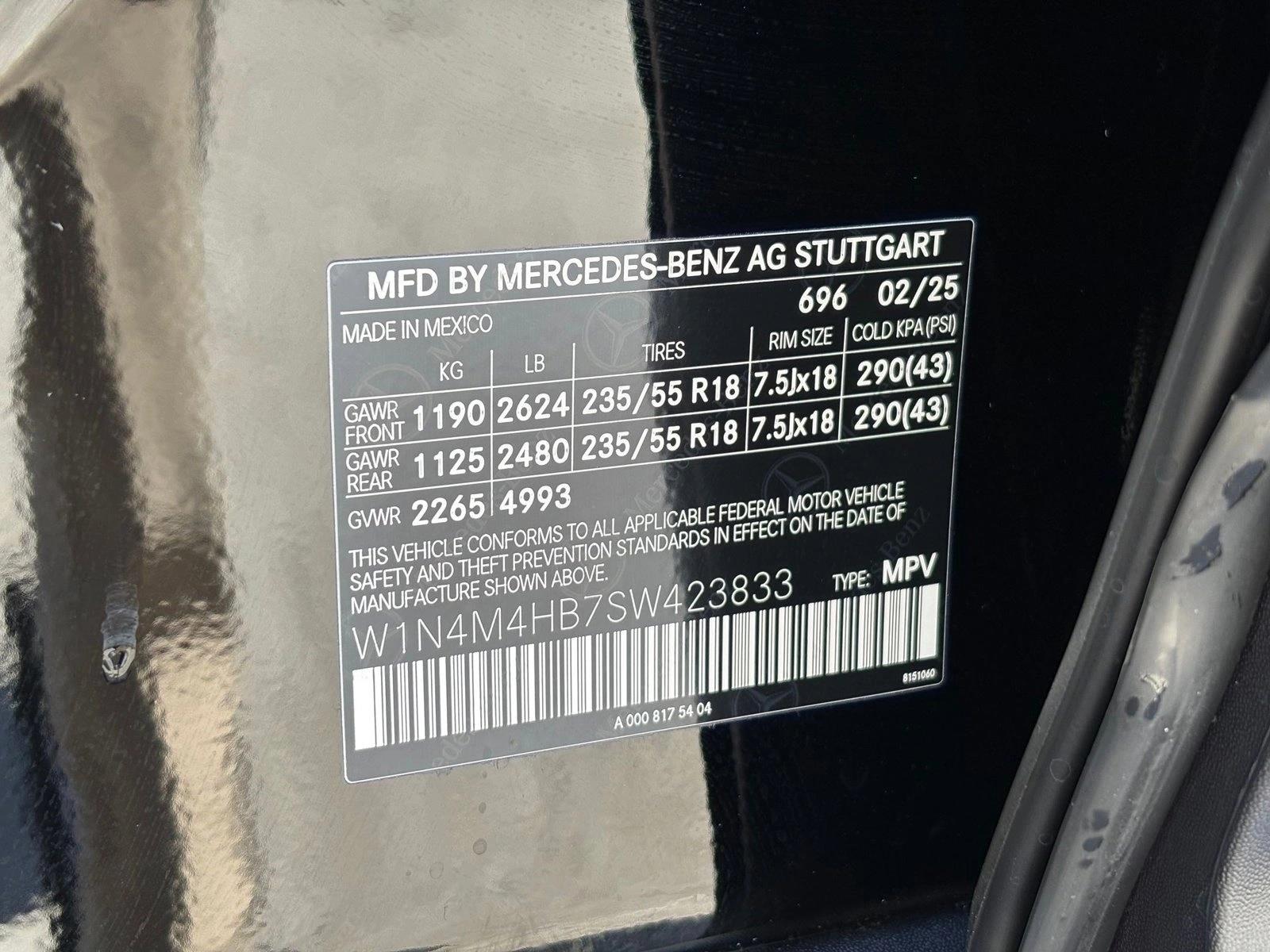 2025 Mercedes-Benz GLB Base - Photo 25