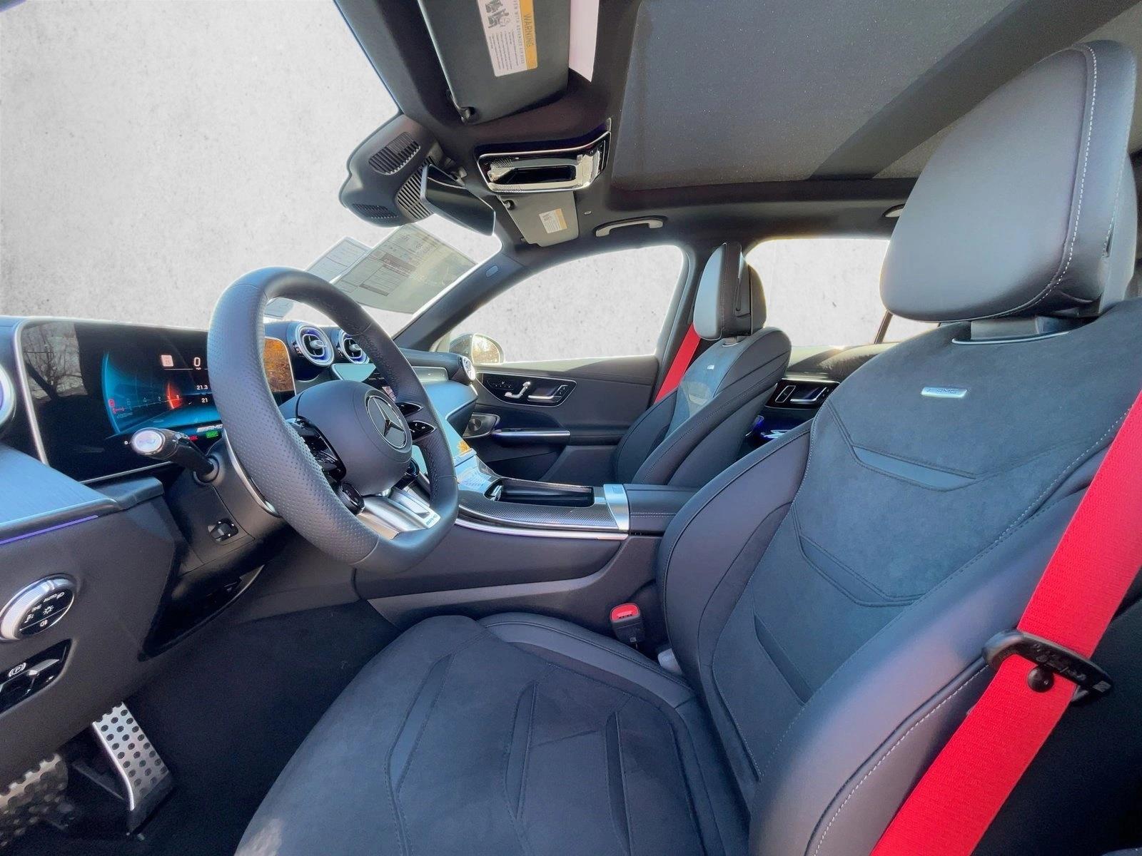 2025 Mercedes Benz GLC AMG 63 E PERFORMANCE 4MATIC photo 4