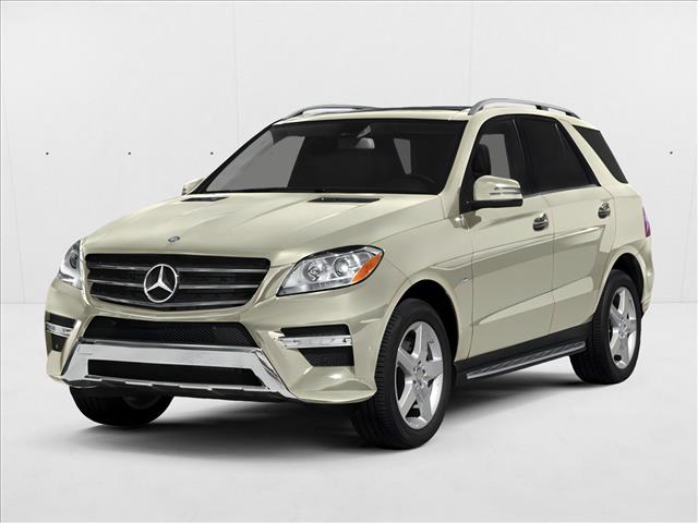 2014 Mercedes-Benz M-Class ML550 4MATIC's photo