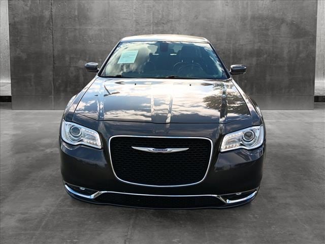 Used 2021 Chrysler 300 Touring with VIN 2C3CCARG1MH550453 for sale in Reno, NV