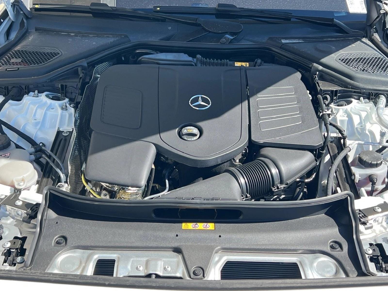 2026 Mercedes-Benz E-Class E350 - Photo 17