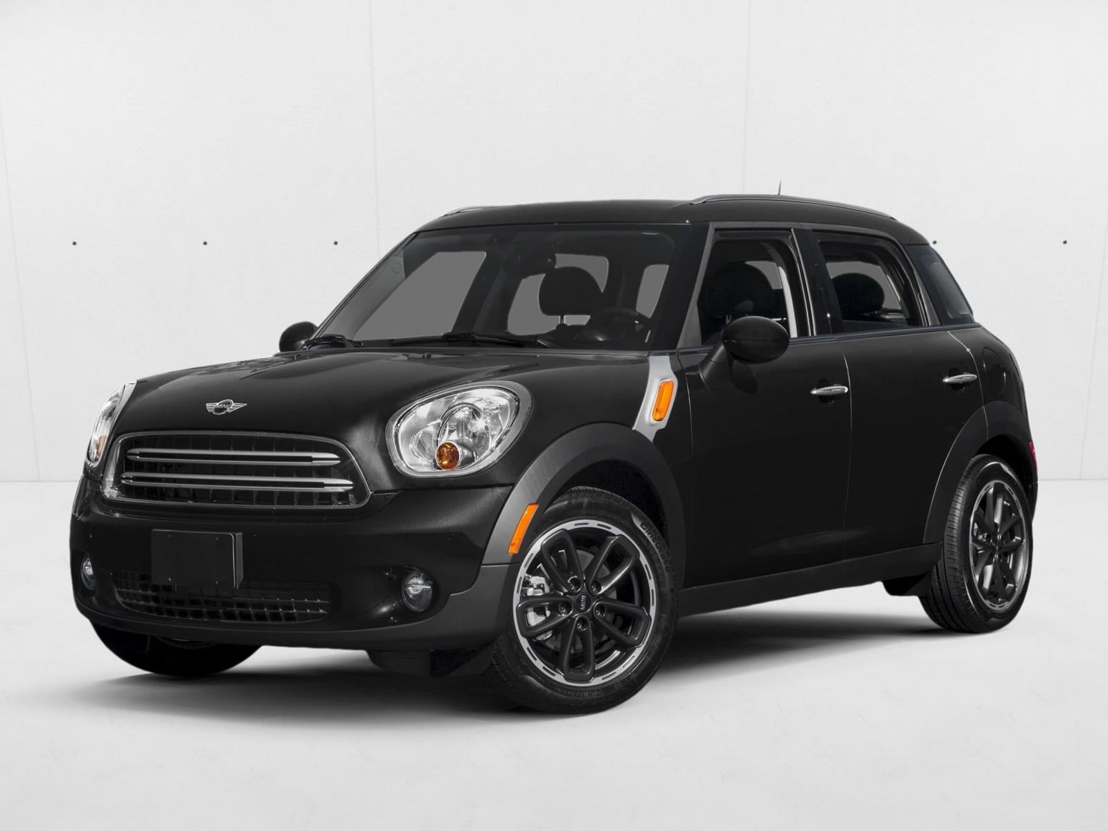2015 MINI Countryman Countryman S's photo