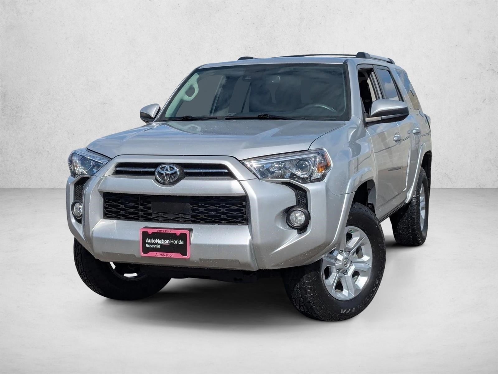 2020 Toyota 4Runner SR5's photo