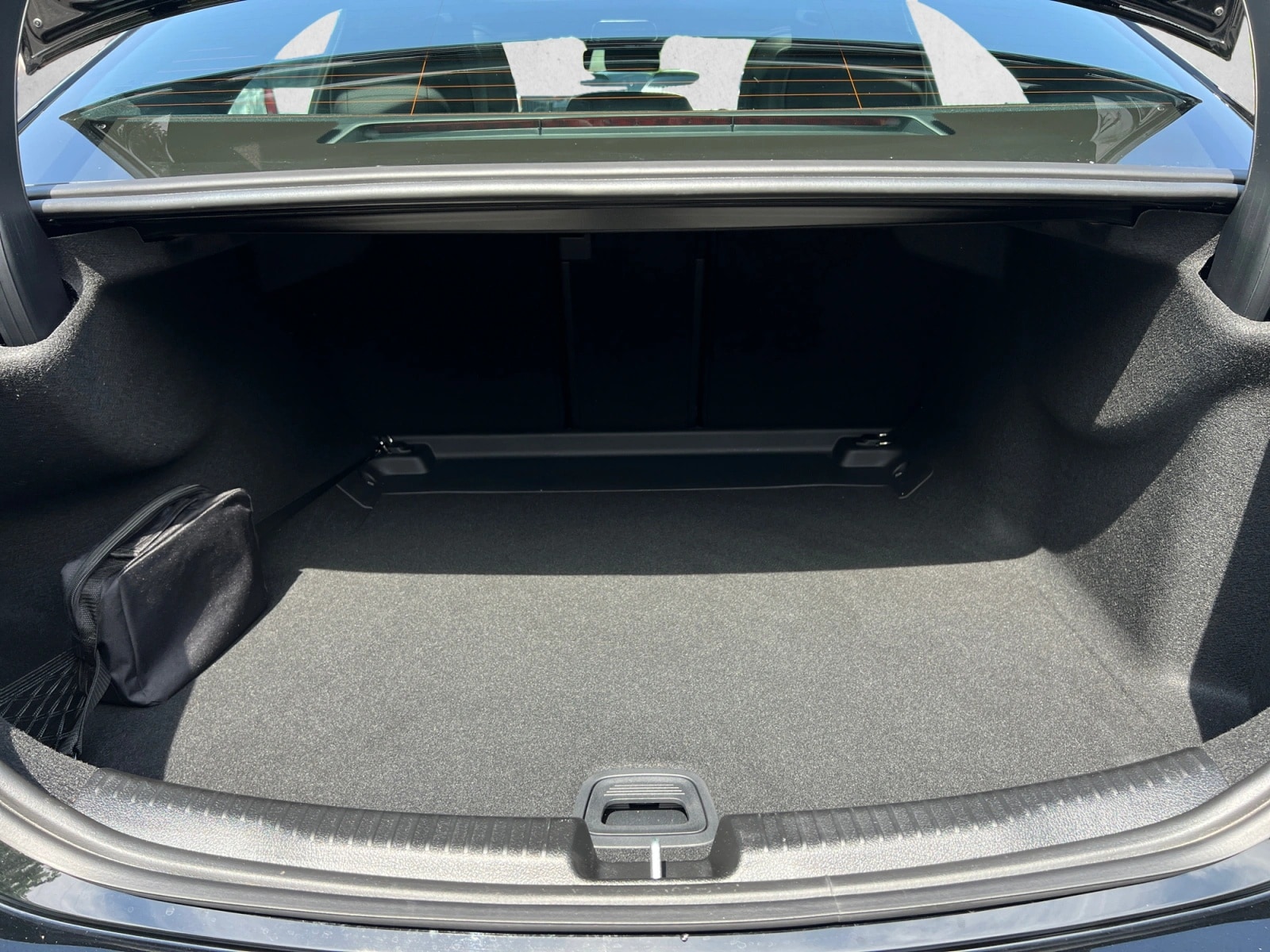 2026 Mercedes-Benz C-Class Sedan C 300 - Photo 23