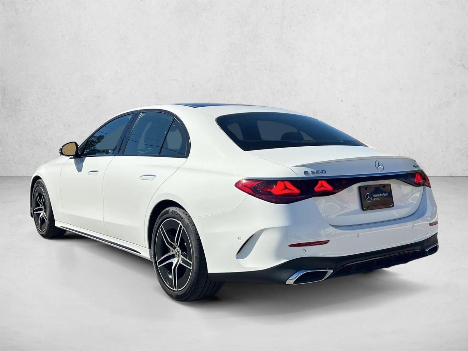 2026 Mercedes-Benz E-Class E350 - Photo 9