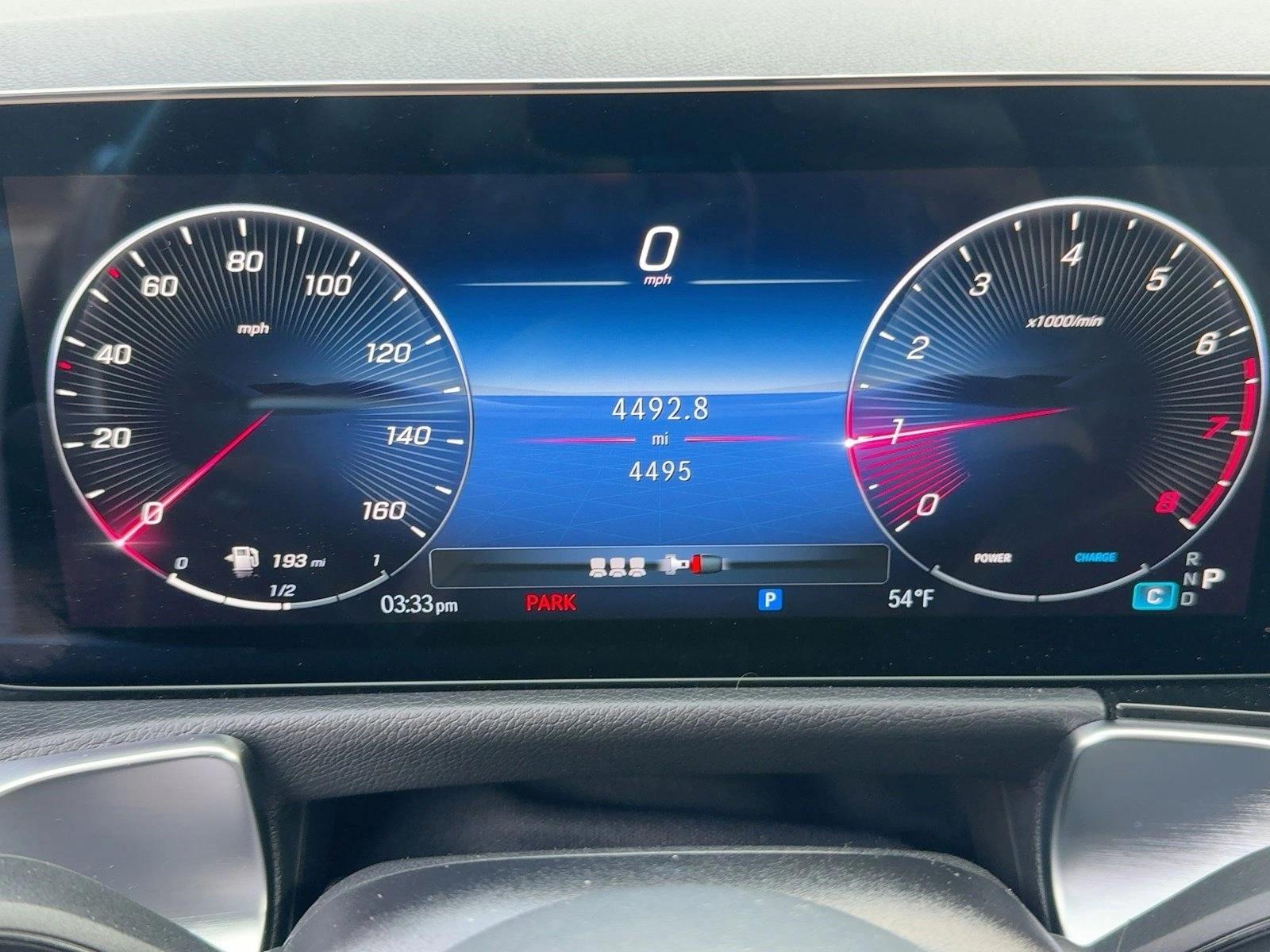 2025 Mercedes-Benz GLB Base - Photo 11