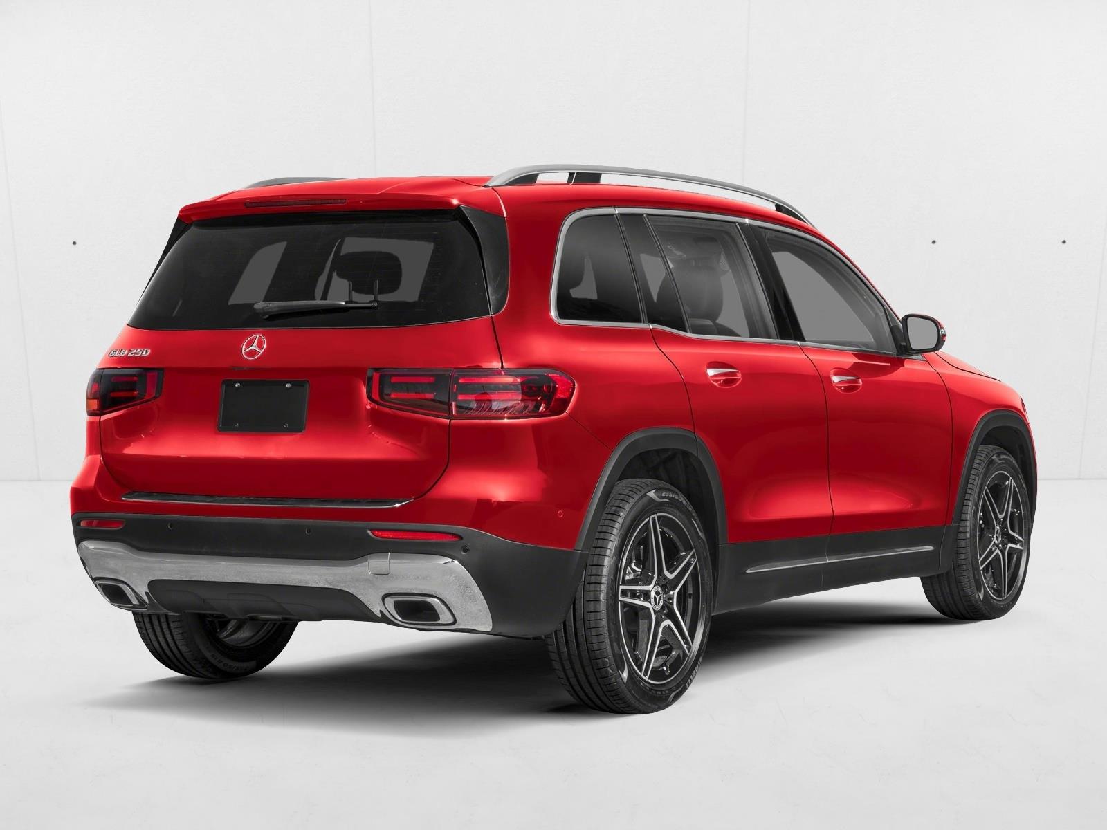 2026 Mercedes Benz GLB 250 4MATIC photo 2