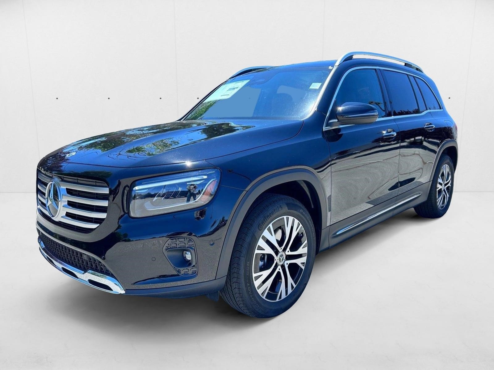 2025 Mercedes-Benz GLB Base's photo