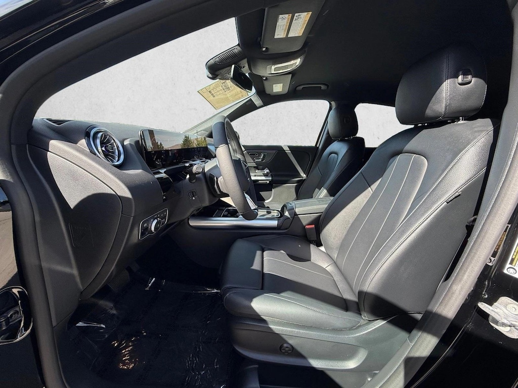 Certified 2025 Mercedes-Benz GLA 4MATIC SUV