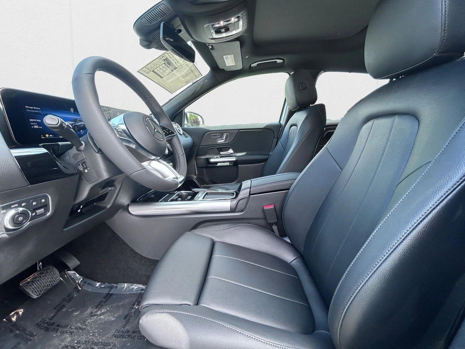 2026 Mercedes Benz GLA 250 4MATIC photo 4