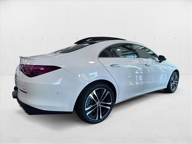 2025 Mercedes Benz CLA 250 4MATIC photo 2
