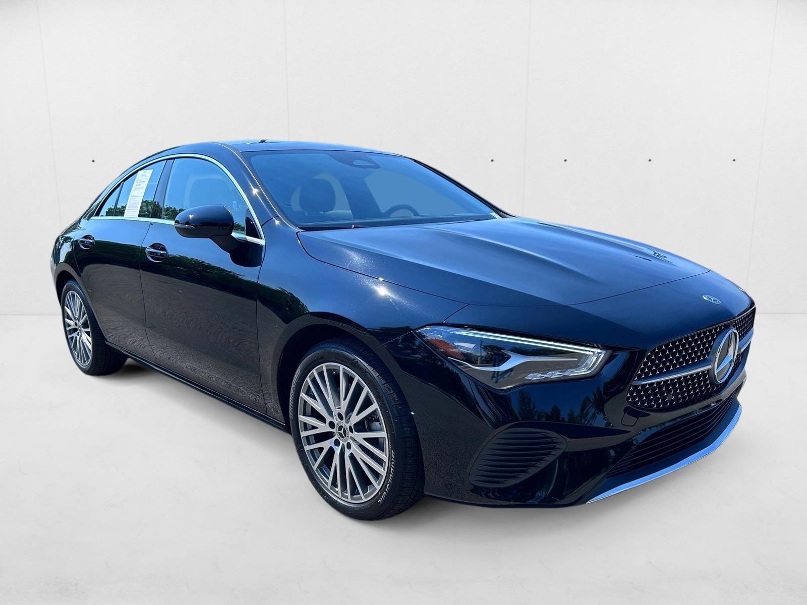 2025 Mercedes Benz CLA 250 4MATIC photo 3