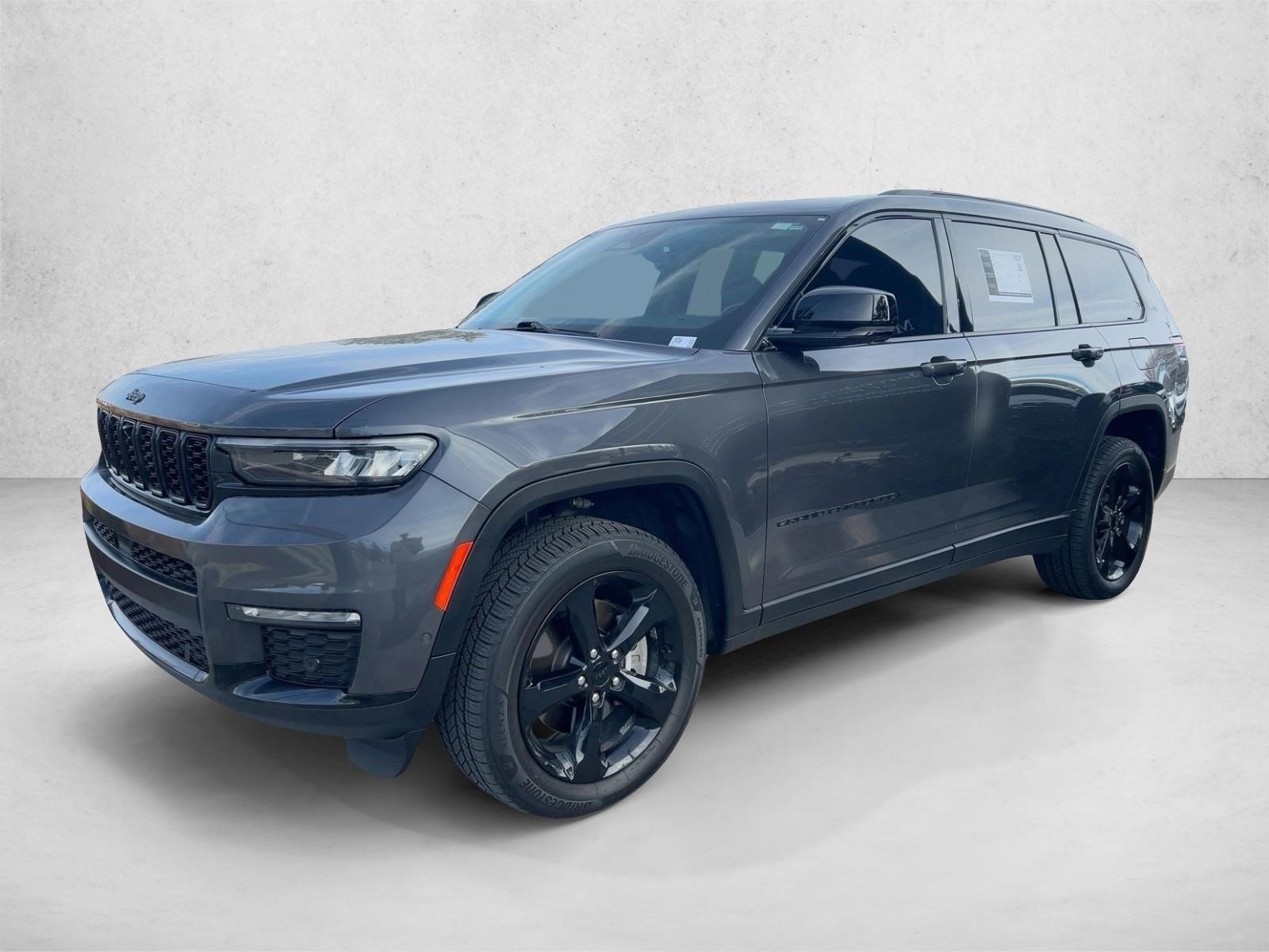 2022 Jeep Grand Cherokee L Limited's photo