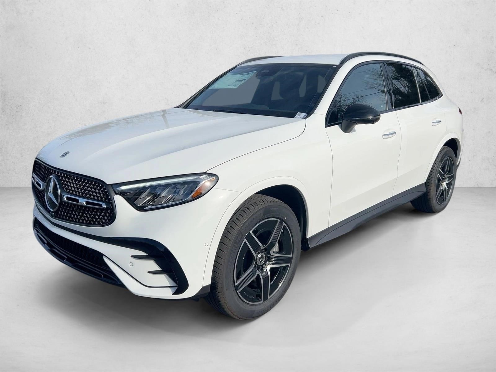 2026 Mercedes-Benz GLC Base's photo