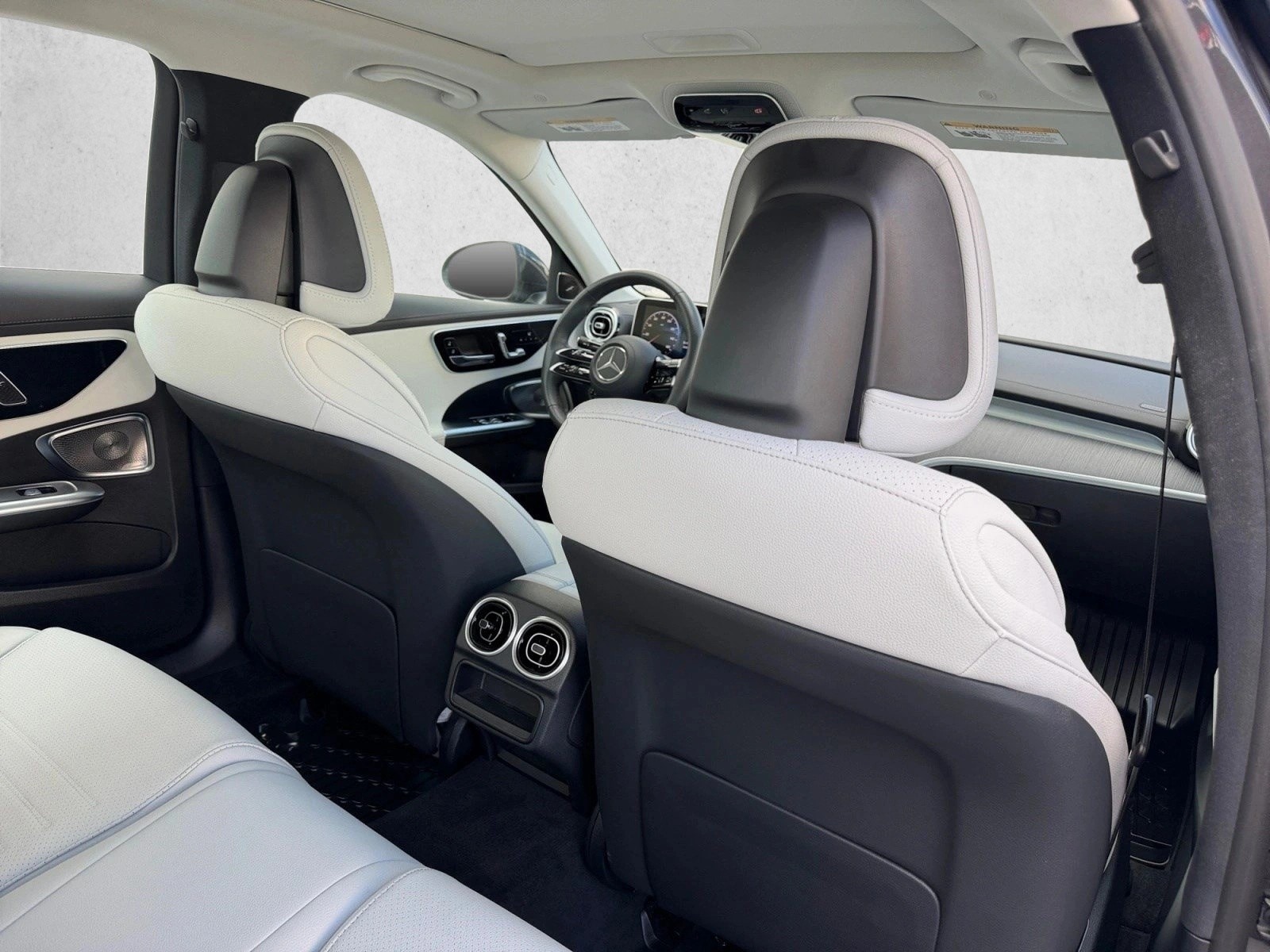 2026 Mercedes-Benz C-Class Sedan C 300 - Photo 24