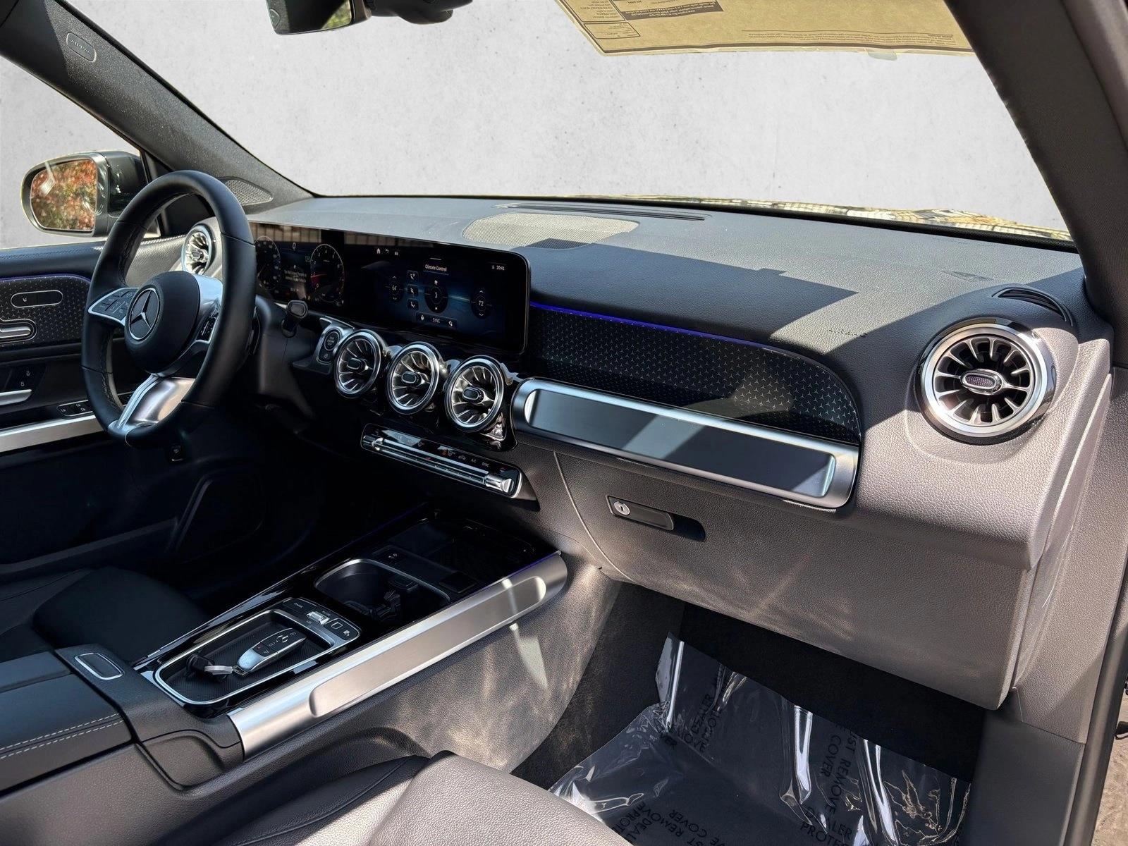 2025 Mercedes-Benz GLB Base - Photo 26