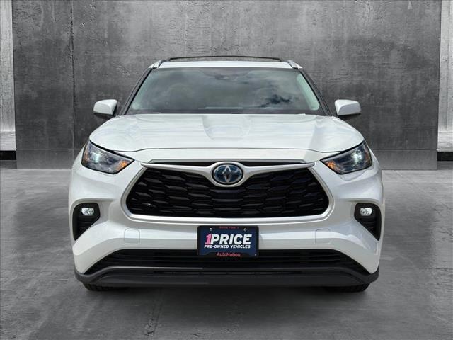 Used 2022 Toyota Highlander XLE with VIN 5TDHBRCH7NS554420 for sale in Reno, NV