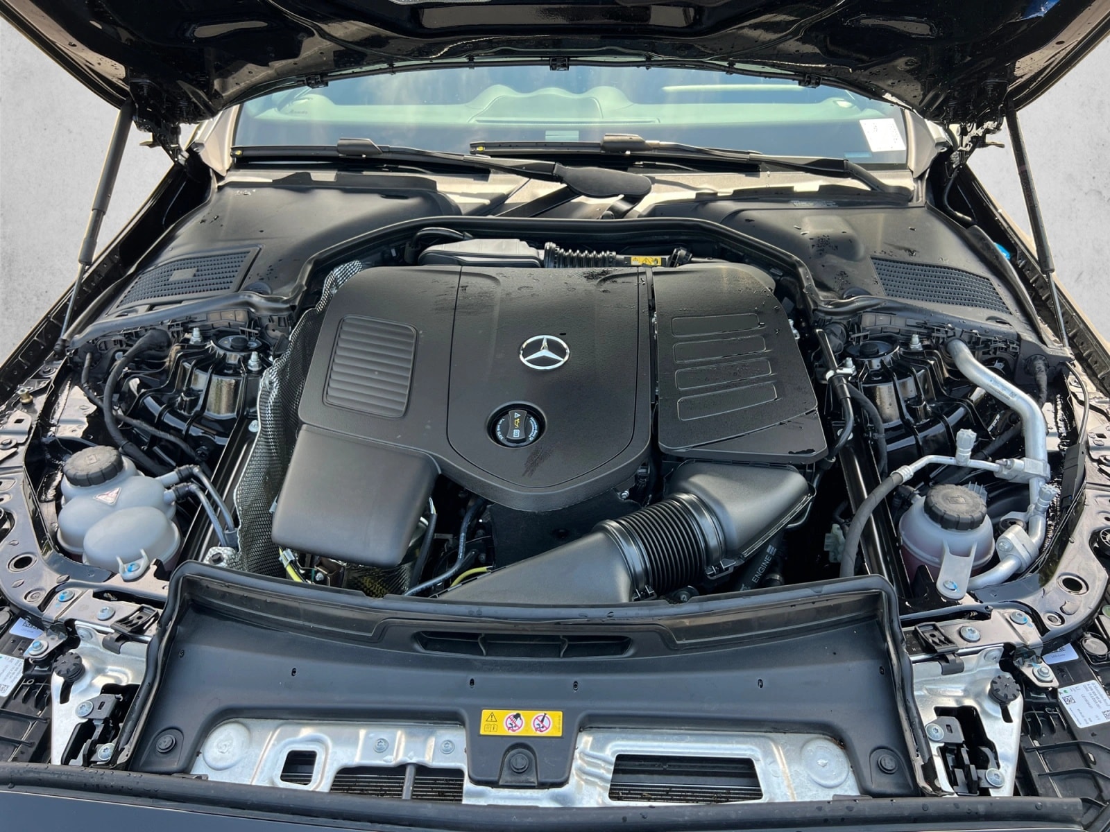 2026 Mercedes-Benz C-Class Sedan C 300 - Photo 29