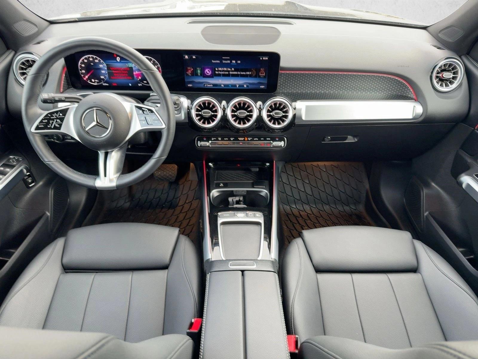 2025 Mercedes-Benz GLB Base - Photo 18