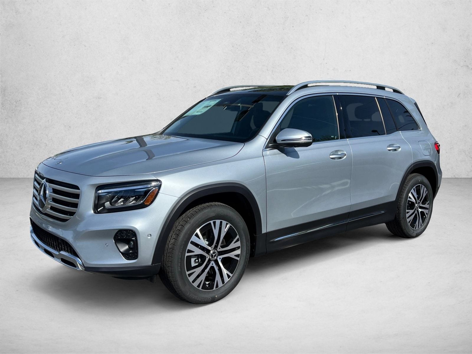 2026 Mercedes-Benz GLB GLB 250 4MATIC's photo