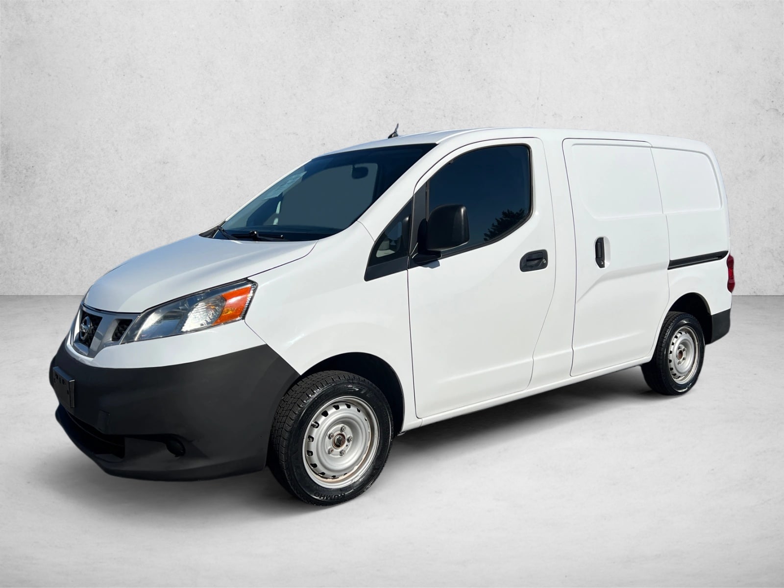 2016 Nissan NV200 S's photo