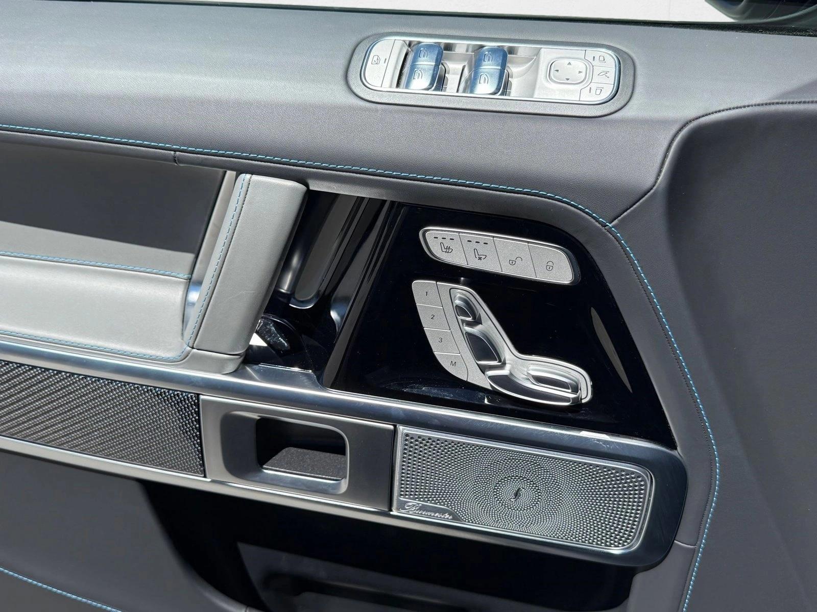 2025 Mercedes-Benz G-Class G580 - Photo 16